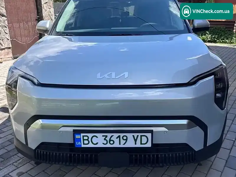 Kia EV3 2025, фото з оголошення 2 з 17, VIN KNAFD81A9S6084014