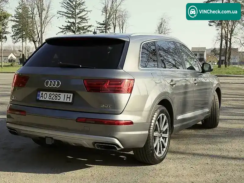 Audi Q7 2017, фото з оголошення 2 з 10, VIN WA1LAAF78HD058828