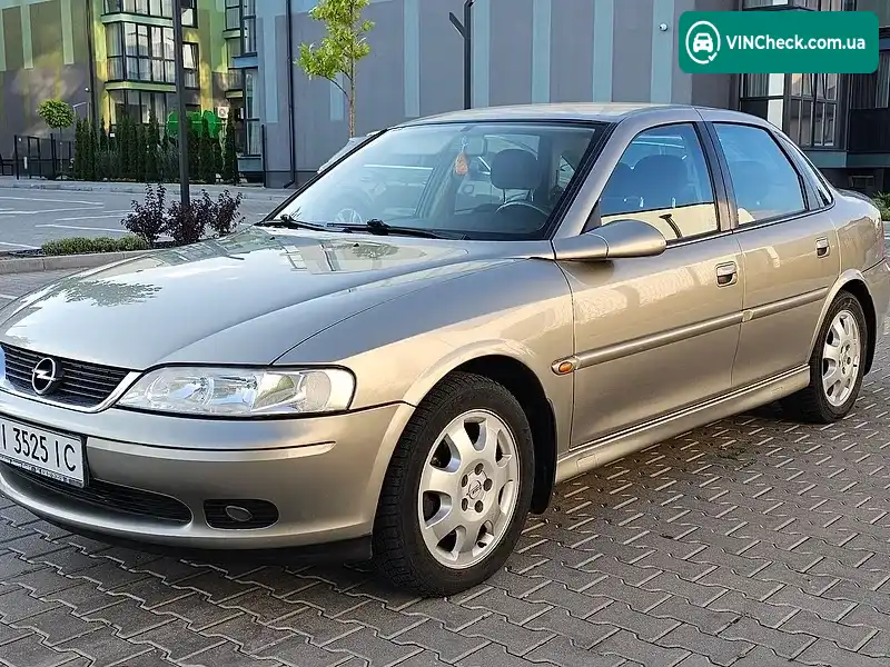 Opel Vectra 1999, фото з оголошення 1 з 20, VIN W0L0JBF19X1170882