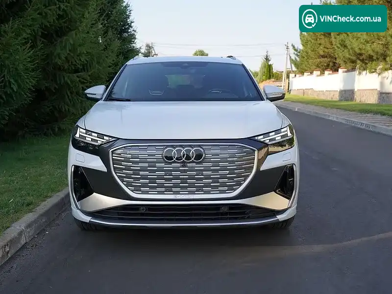 Audi Q4 e-tron 2023, фото з оголошення 1 з 20, VIN LFVVB9G3XP5213516