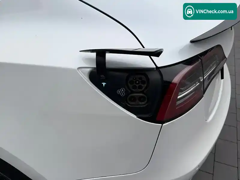 Tesla Model 3 2021, фото з оголошення 1 з 16, VIN 5YJ3E7EB2MF944732