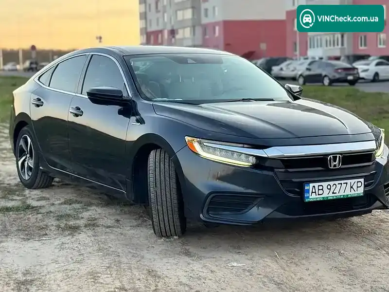 Honda Insight 2020, фото з оголошення 2 з 18, VIN 19XZE4F5XME004959