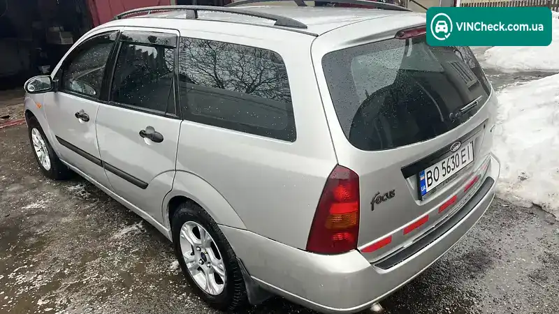 Ford Focus 2003, фото з оголошення 2 з 21, VIN WF0NXXGCDN3D49410