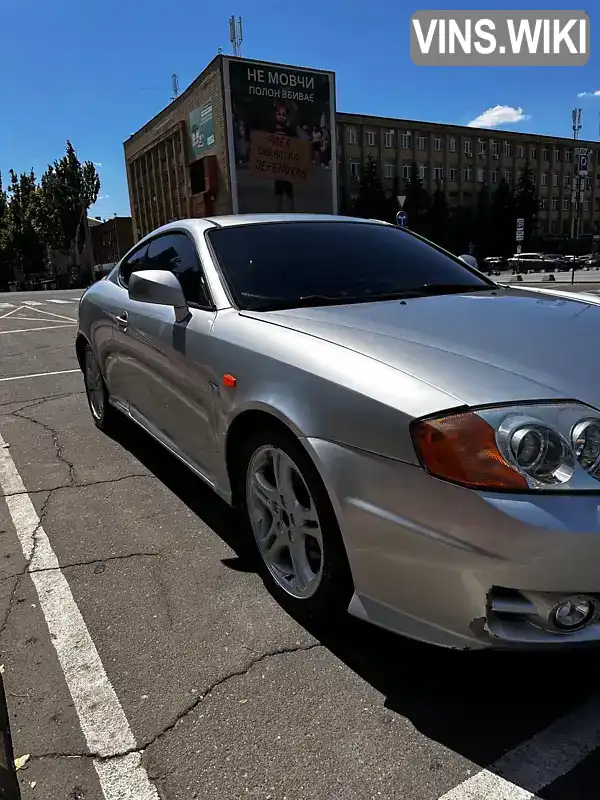 Hyundai Coupe 2003, фото з оголошення 2 з 21, VIN KMHHN61FP2U055608