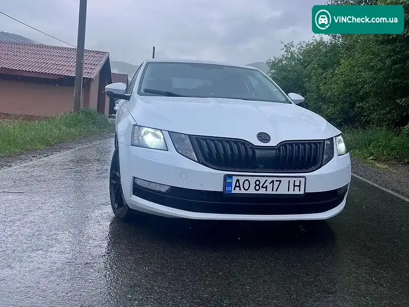 Skoda Octavia 2017, фото з оголошення 1 з 17, VIN TMBAJ9NE2J0195630