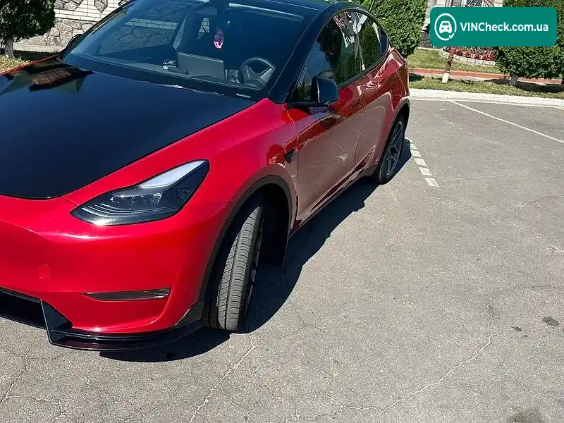 Tesla Model Y 2023, фото з оголошення 1 з 12, VIN 7SAYGDEE4PF840730