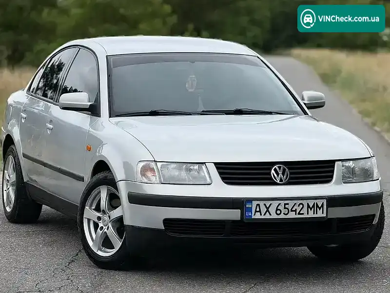 Volkswagen Passat 1997, фото з оголошення 1 з 20, VIN WVWZZZ3BZVE018997