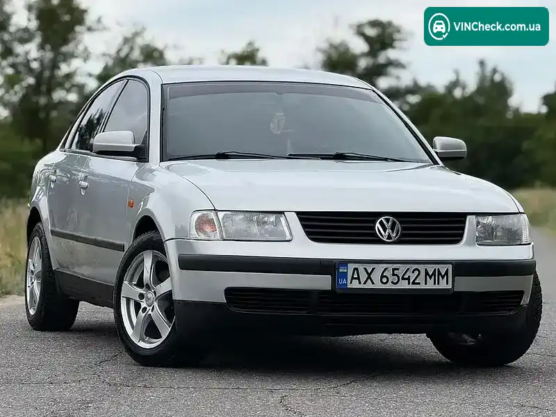 Volkswagen Passat 1997, фото з оголошення 2 з 20, VIN WVWZZZ3BZVE018997