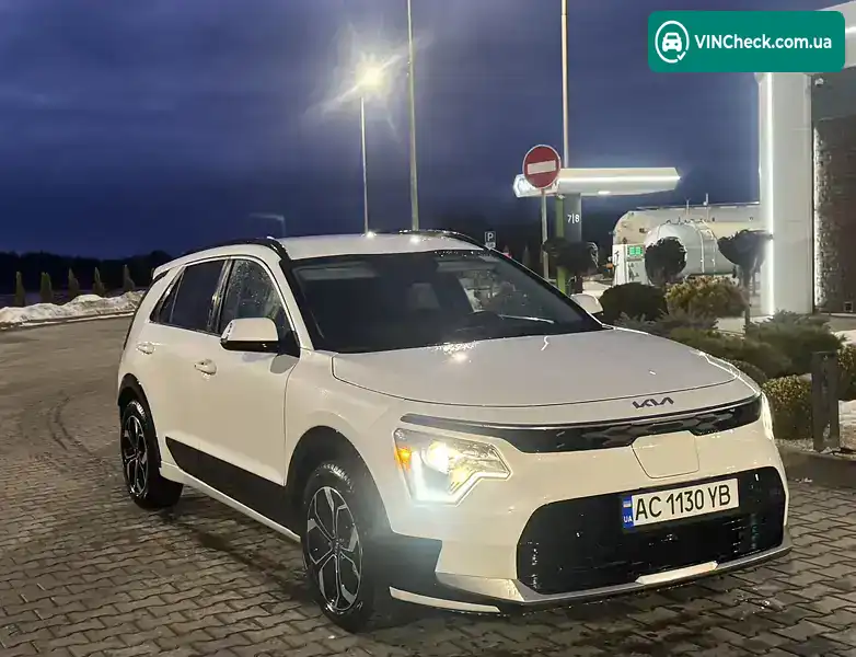 Kia Niro 2023, фото з оголошення 1 з 13, VIN KNDCR3L16P5045501