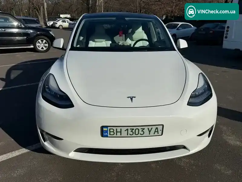 Tesla Model Y 2022, фото з оголошення 2 з 12, VIN 7SAYGDEEXPF610464