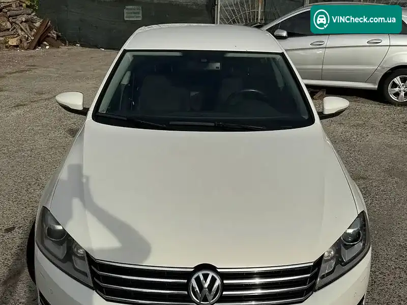 Volkswagen Passat 2014, фото з оголошення 2 з 20, VIN WVWZZZ3CZEP012243