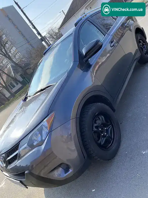 Toyota RAV4 2015, фото з оголошення 1 з 18, VIN JTMZFREVXFJ039535