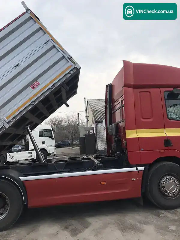 DAF CF 2004, фото з оголошення 2 з 10, VIN XLRTE85XC0E654253