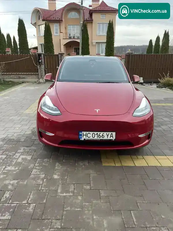Tesla Model Y 2022, фото з оголошення 2 з 21, VIN 7SAYGDEE9NA014157