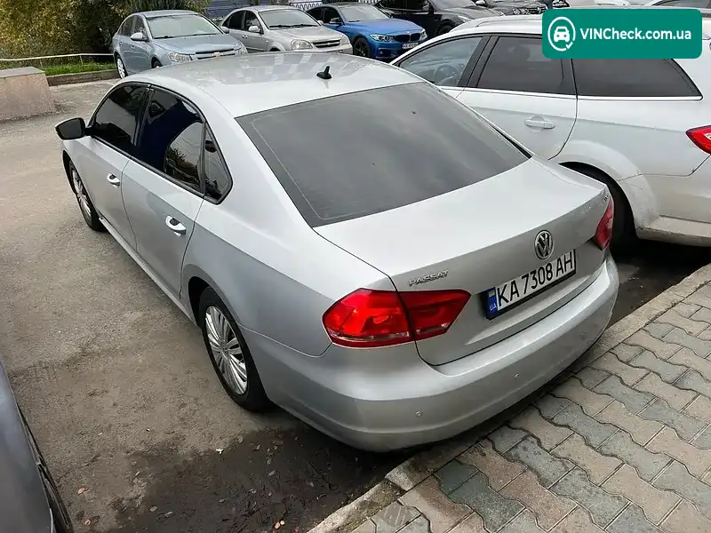 Volkswagen Passat 2015, фото з оголошення 2 з 20, VIN 1VWAT7A33FC060470