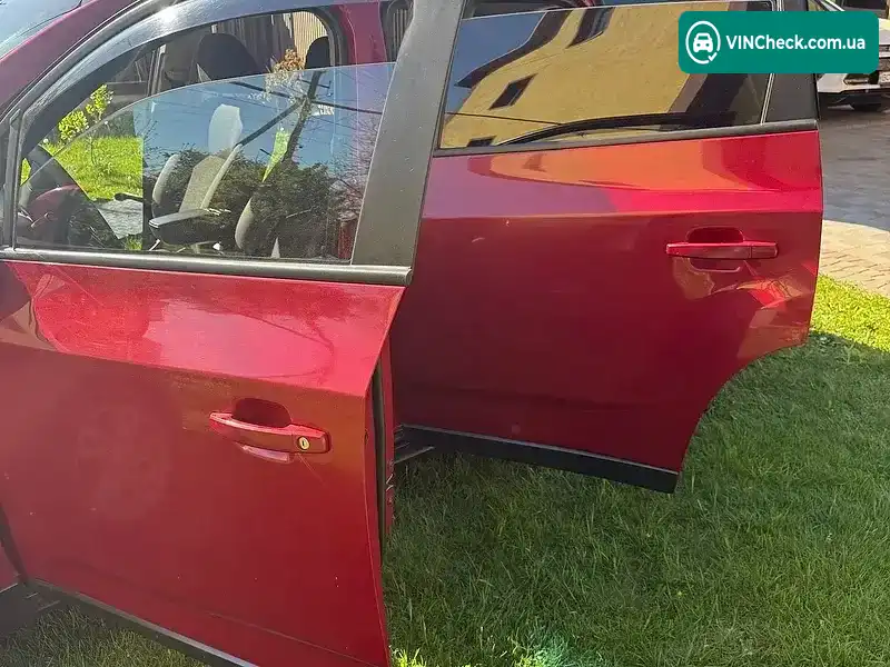 Chevrolet Orlando 2011, фото з оголошення 1 з 21, VIN KL1YF7559CK514942