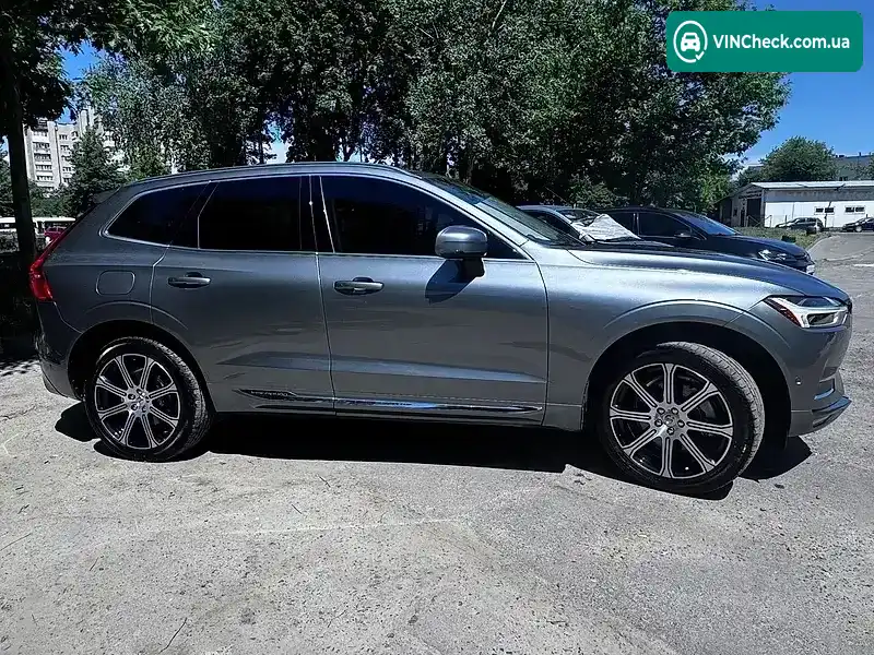 Volvo XC60 2018, фото з оголошення 2 з 19, VIN LYVA22RL4KB262939