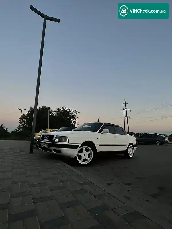 Audi 80 1987, фото з оголошення 2 з 11, VIN WAVZZZ89ZHA370810