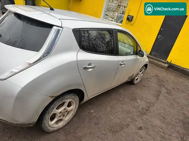 Nissan Leaf 2012, фото з оголошення 2 з 8, VIN JN1FAAZE0U0010807