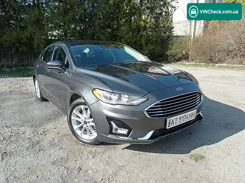 Ford Fusion 2020, фото з оголошення 2 з 20, VIN 3FA6P0LU4LR163409