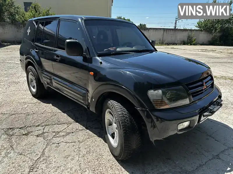 Mitsubishi Pajero 2000, фото з оголошення 1 з 9, VIN JMBLYV75W1J000862