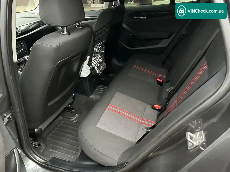 BMW X1 2013, фото з оголошення 2 з 20, VIN WBAVP71020VW26299