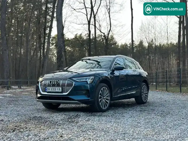 Audi e-tron 2019, фото з оголошення 1 з 21, VIN WAUZZZGE6KB014105