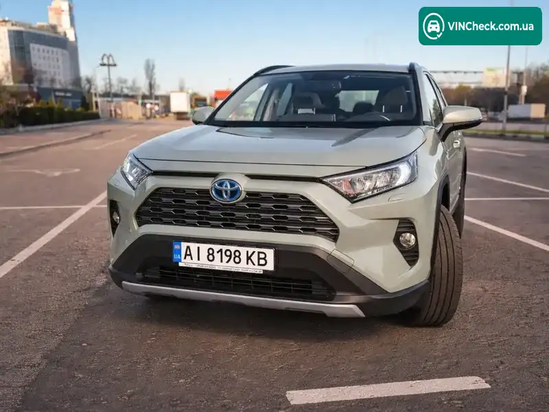 Toyota RAV4 2018, фото з оголошення 1 з 20, VIN JTMW23FV40D002433