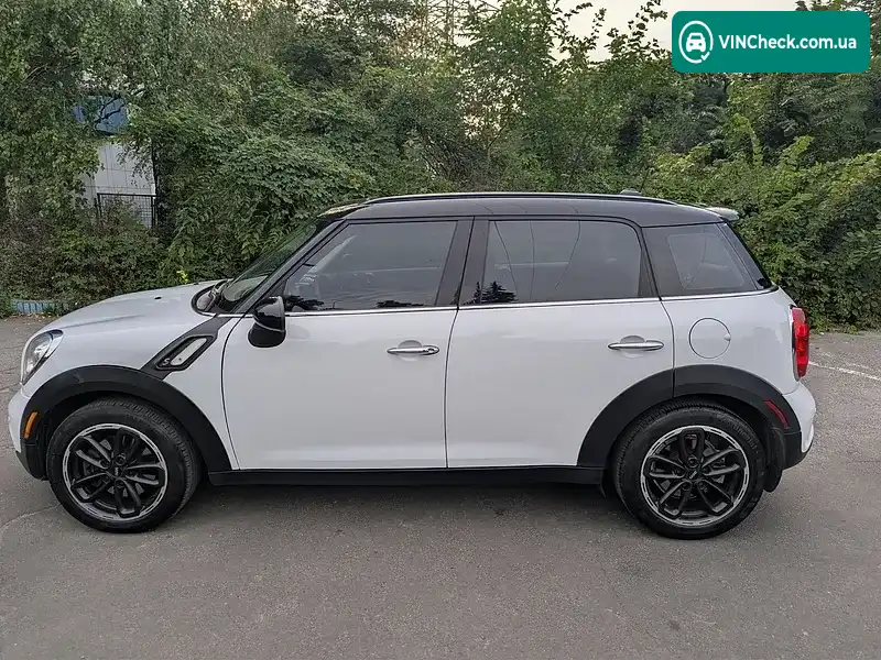 MINI Countryman 2015, фото з оголошення 1 з 12, VIN WMWZC3C54GWT07036
