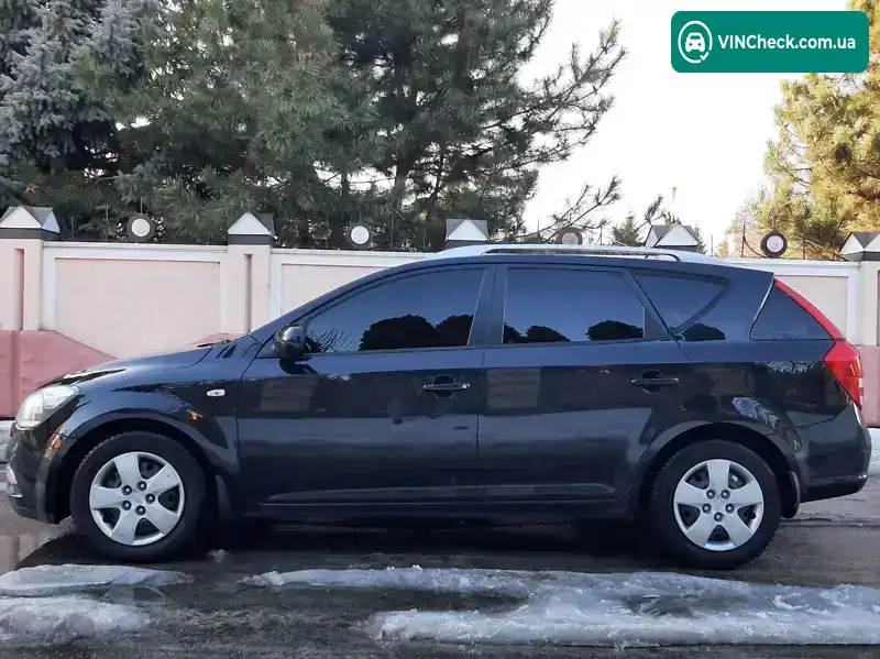 Kia Ceed 2012, фото з оголошення 1 з 17, VIN U5YHC812ACL255907