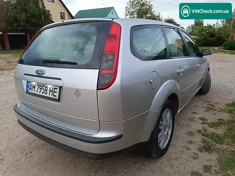 Ford Focus 2007, фото з оголошення 2 з 10, VIN WF0WXXGCDW7T15676