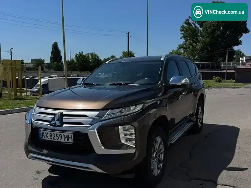 Mitsubishi Pajero Sport 2021, фото з оголошення 1 з 10, VIN MMCGUKS10MH000511