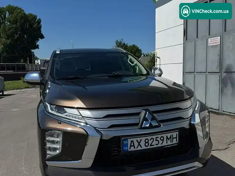 Mitsubishi Pajero Sport 2021, фото з оголошення 2 з 10, VIN MMCGUKS10MH000511
