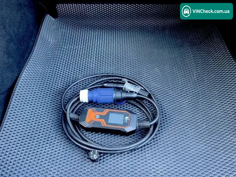 Tesla Model S 2015, фото з оголошення 2 з 20, VIN 5YJSA1E47FF119973