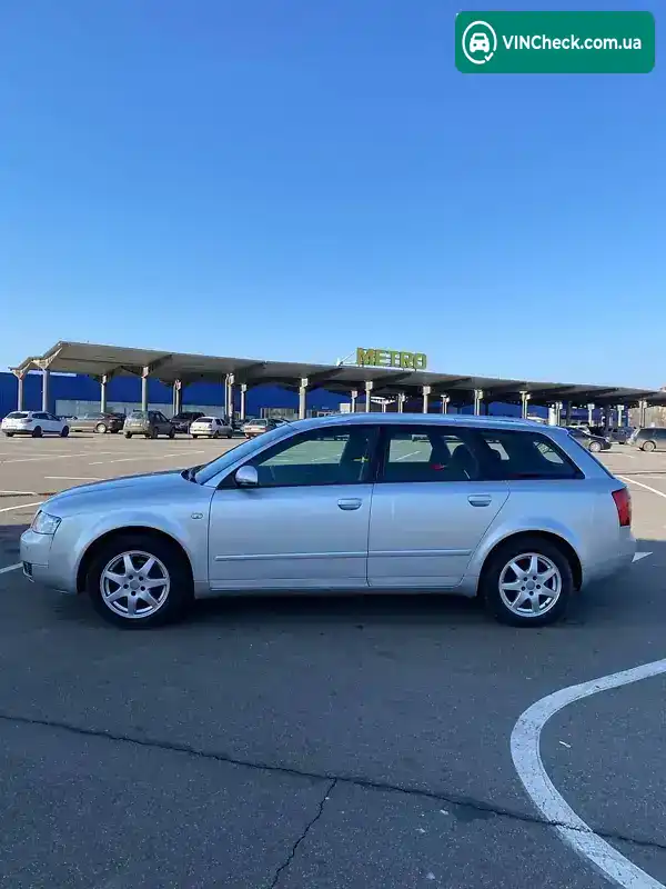 Audi A4 2001, фото з оголошення 2 з 19, VIN WAUZZZ8E22A146377