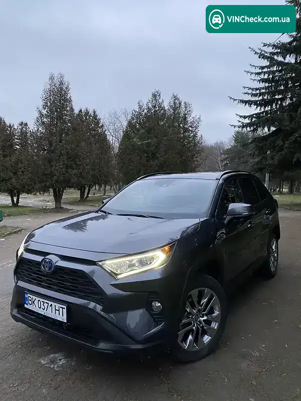 Toyota RAV4 2020, фото з оголошення 1 з 20, VIN JTMRWRFV0LD548977