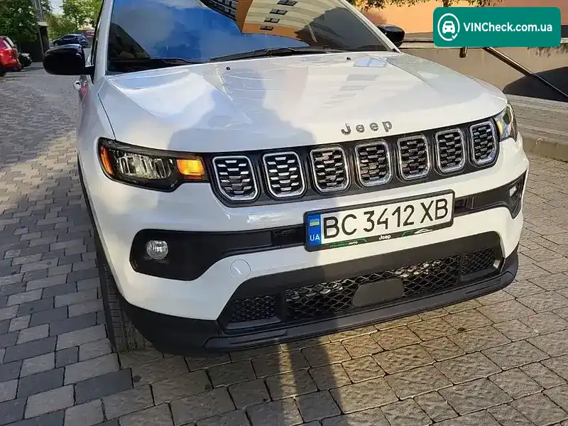 Jeep Compass 2025, фото з оголошення 1 з 20, VIN 3C4NJDBN3ST555355