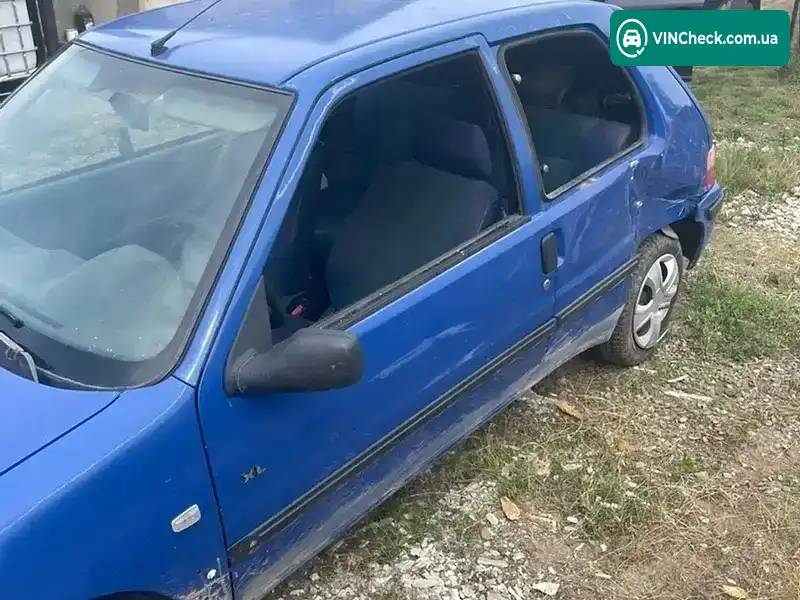 Peugeot 106 2000, фото з оголошення 2 з 6, VIN VF31CHDZE52518043