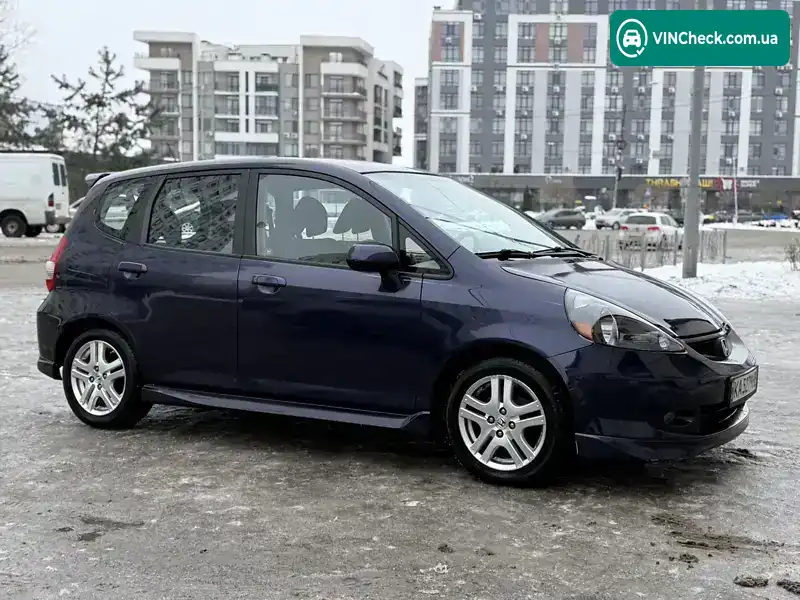 Honda Fit 2008, фото з оголошення 1 з 21, VIN JHMGD38648S064750