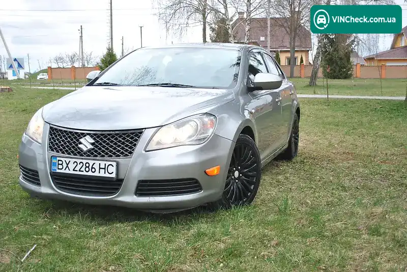 Suzuki Kizashi 2012, фото з оголошення 1 з 20, VIN JS2RE9A38C6101297