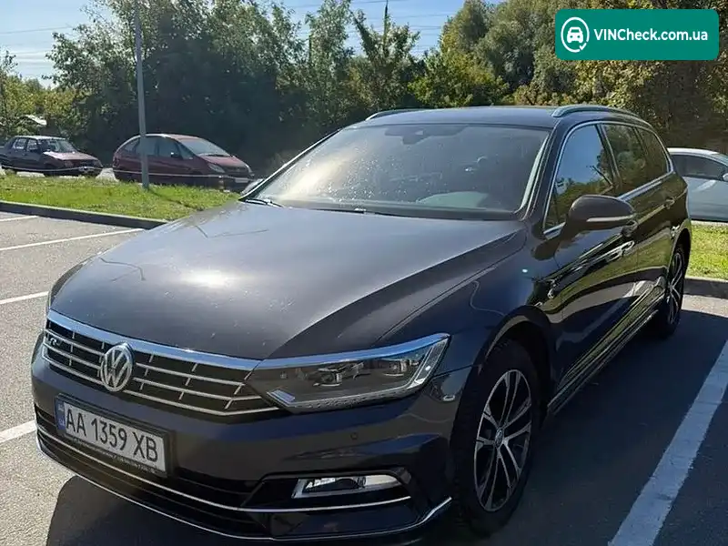 Volkswagen Passat 2018, фото з оголошення 2 з 20, VIN WVWZZZ3CZJE204677
