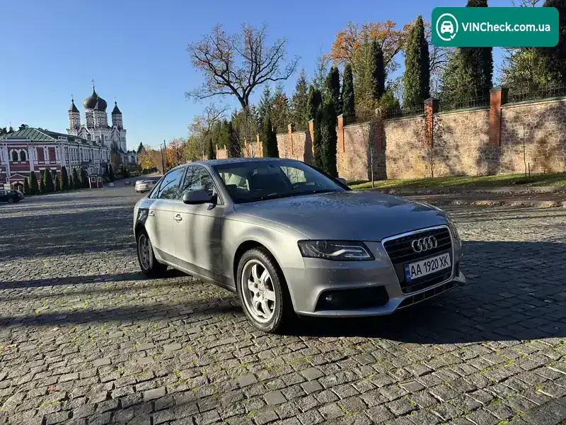 Audi A4 2010, фото з оголошення 2 з 16, VIN WAUZZZ8K1BA010960