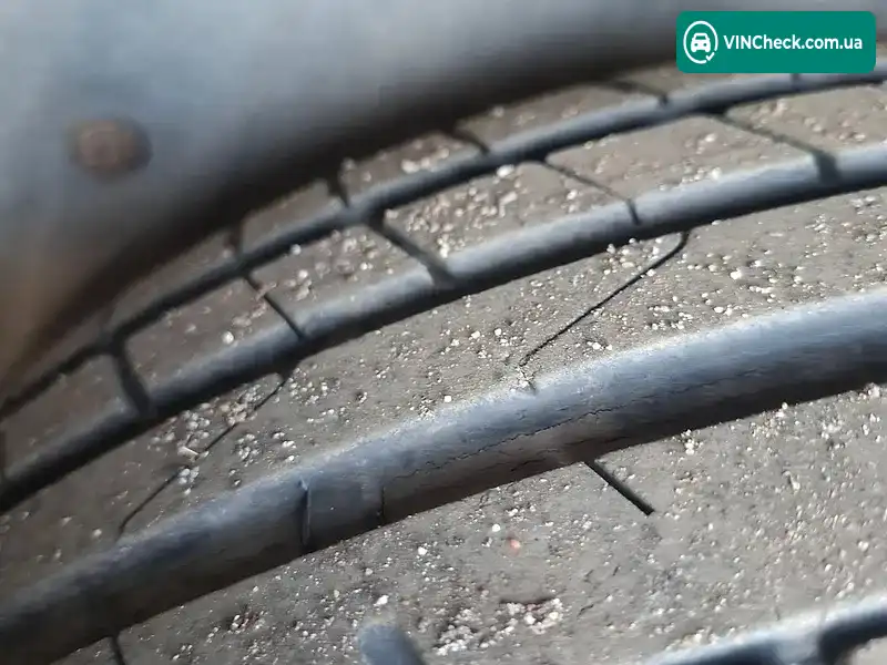Volkswagen Passat 2000, фото з оголошення 2 з 12, VIN WVWZZZ3BZYE420132