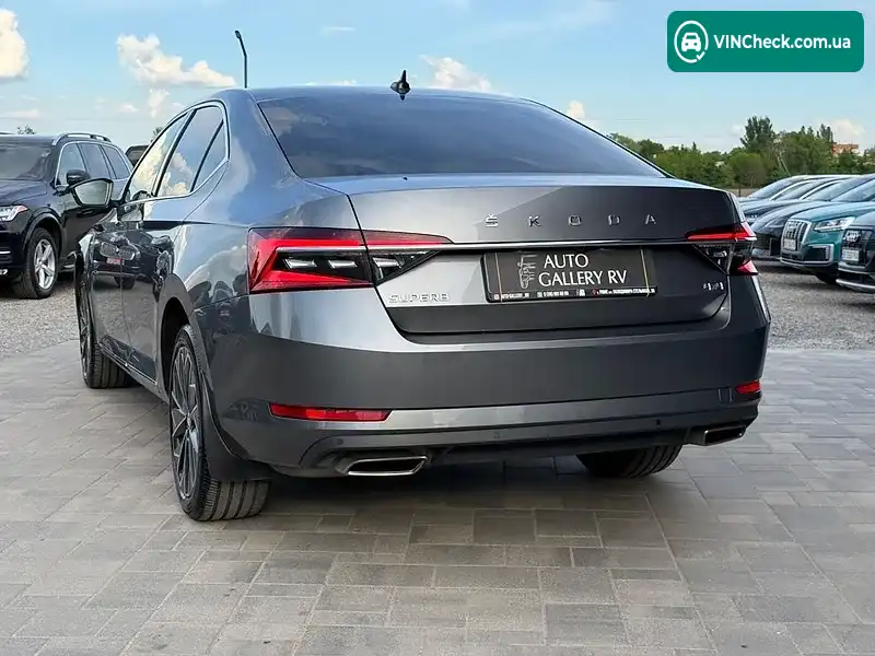 Skoda Superb 2023, фото з оголошення 2 з 20, VIN TMBCE8NP7RB300008