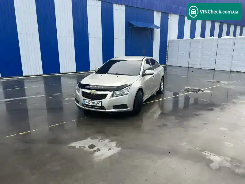 Chevrolet Cruze 2015, фото з оголошення 1 з 16, VIN 1G1PC5SB7F7188526