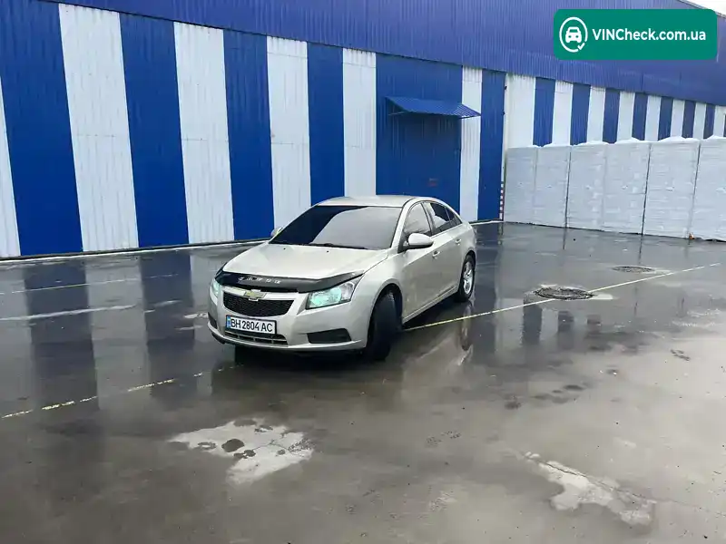 Chevrolet Cruze 2015, фото з оголошення 2 з 16, VIN 1G1PC5SB7F7188526