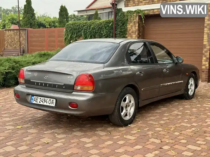 Hyundai Sonata 1999, фото з оголошення 2 з 20, VIN KMHEN41BPXA110308