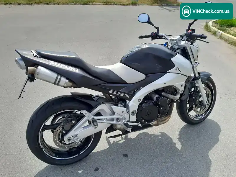 Suzuki GSR 600 2007, фото з оголошення 1 з 10, VIN JS1B9111100128399