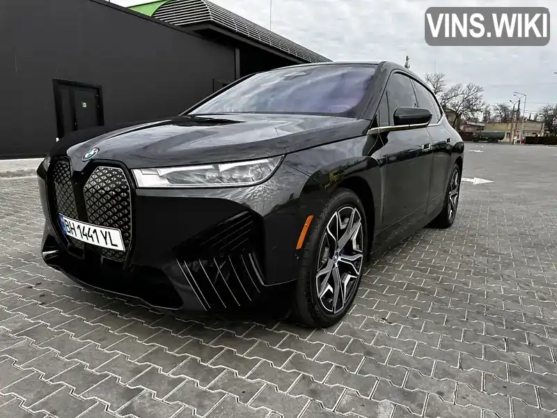 BMW iX 2022, фото з оголошення 2 з 21, VIN WB523CF08NCK44280