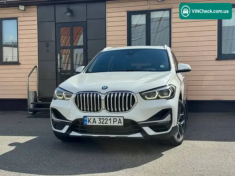 BMW X1 2020, фото з оголошення 2 з 20, VIN WBXJG9C03L5R57104